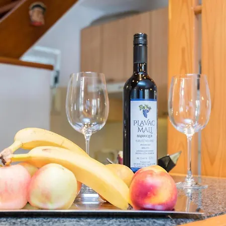 Ferienhaus Fuer 6 Personen Ca 105 Qm In Orebic, Dalmatien Sueddalmatien * Orebić