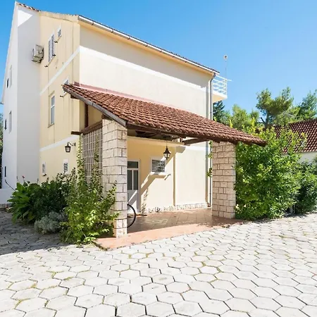 別荘 Ferienhaus Fuer 6 Personen Ca 105 Qm In Orebic, Dalmatien Sueddalmatien オレビック